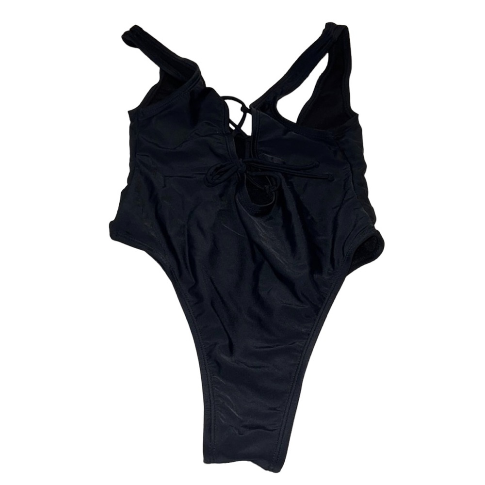 SHOWPO one piece swimsuit size 4โ